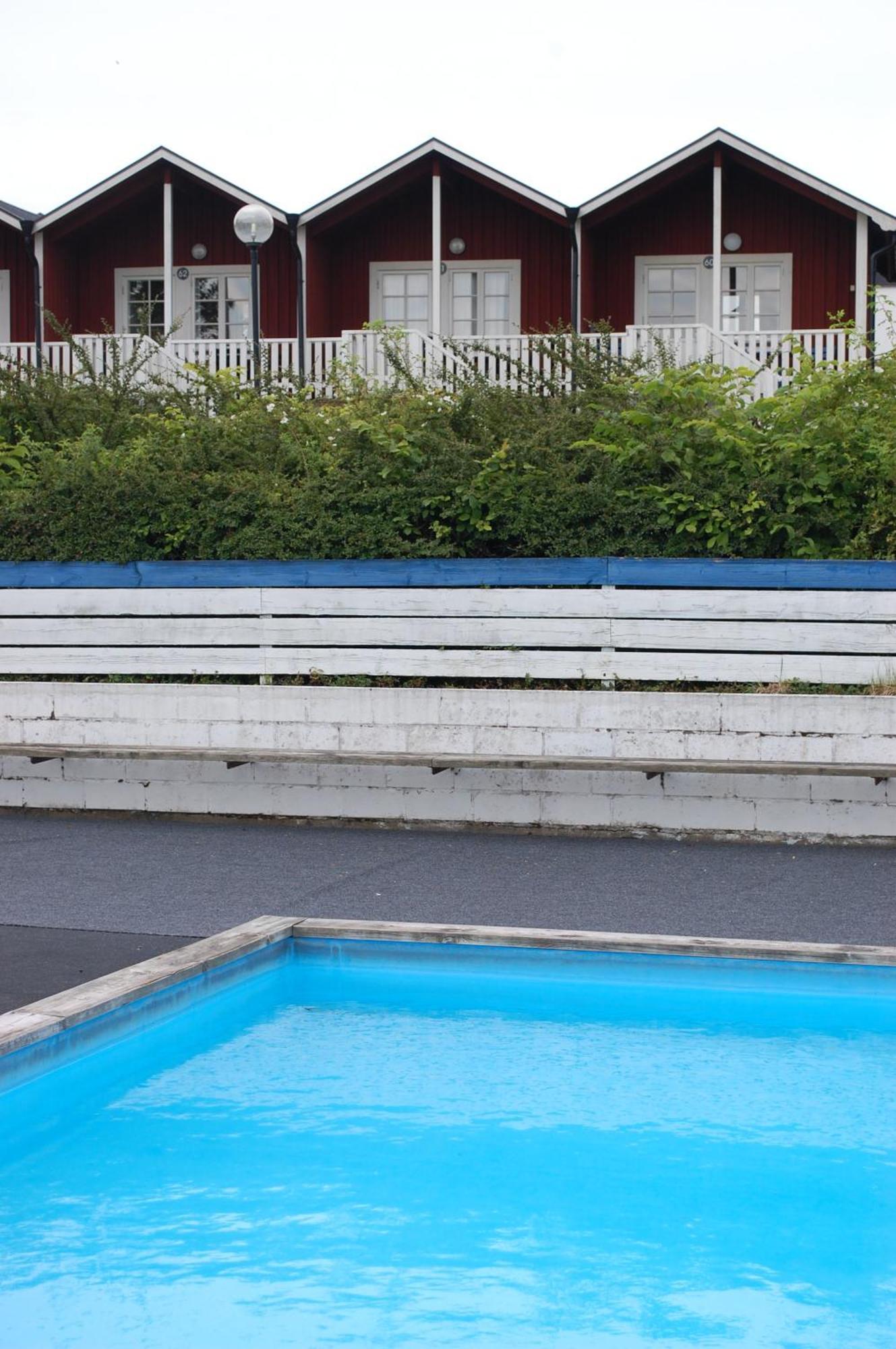 Allégården Kastlösa Vandrarhem Extérieur photo